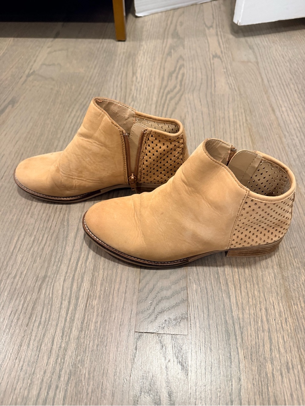 Steve Madden Tan Perforated Back Ankle Booties